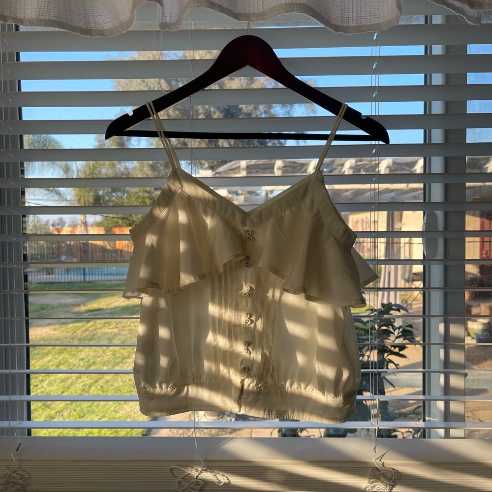 cream going out top